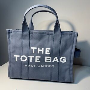 Marc Jacobs Gray Tote Bag Medium
